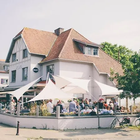 Vakantie-appartement Aan Zee In Hartje * Де-Хаан